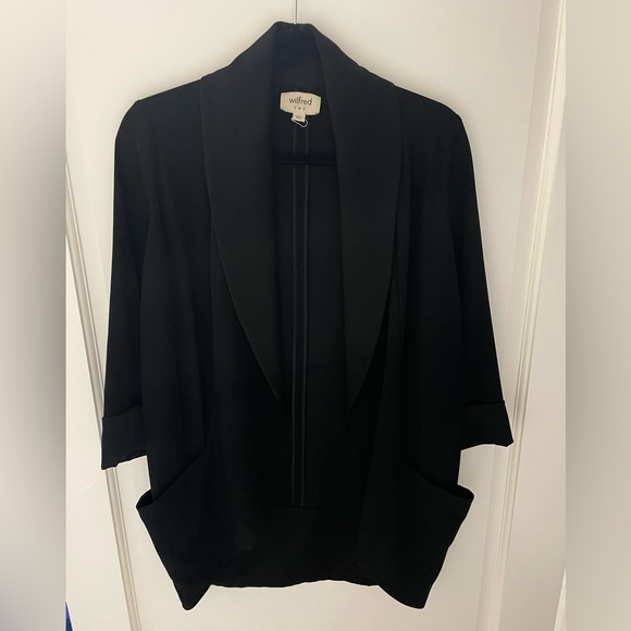 Wilfred Jackets & Blazers - Aritzia Wilfred Size Two Blazer in black